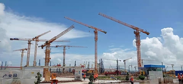 Tower Cranes,Factory Supply Topless TC7013 Hoisting Tower Crane Flat Top 10 Ton Loading for Construction Machinery Include Motor Gearbox