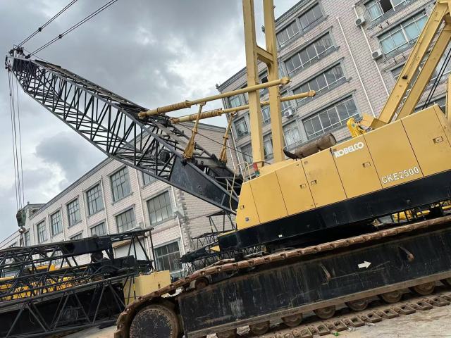 Tower Cranes,Excellent Working Condition 250 TON Crane USD Kobeclo 2500 CKE2500 Crawler Crane With Jibs Boom Construction for Sale in Asia
