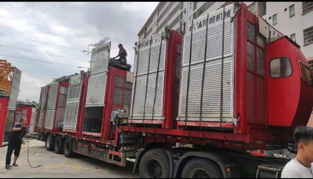 Tower Cranes,TW Dual-Cage Construction Hoist Elevator SC200/200 | Modular Design, High-efficiency Building Hoist | Factory Direct Supply