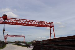 Tower Cranes,Double Beam Gantry Crane with 50 Ton Rated Loading Capacity Motor Bearing Gearbox Gear Core Components