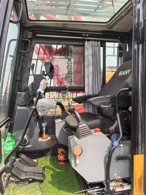 Tower Cranes,SANY 75TON USED CRAWLER CRANE SCC750A-6 Used lattice boom crane Good crane 75T SANY