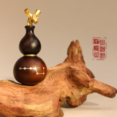 铜头镶银玉化葫芦送挂绳