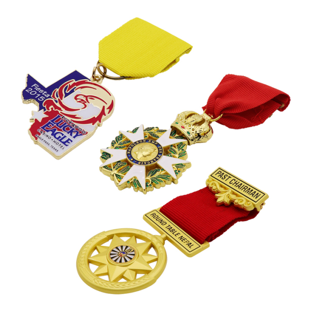 Custom 3D Military Medals | Short Ribbon Honor Medals