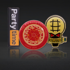 Customizable metal commemorative badges for exclusive use in meetings and events with epoxy pins.