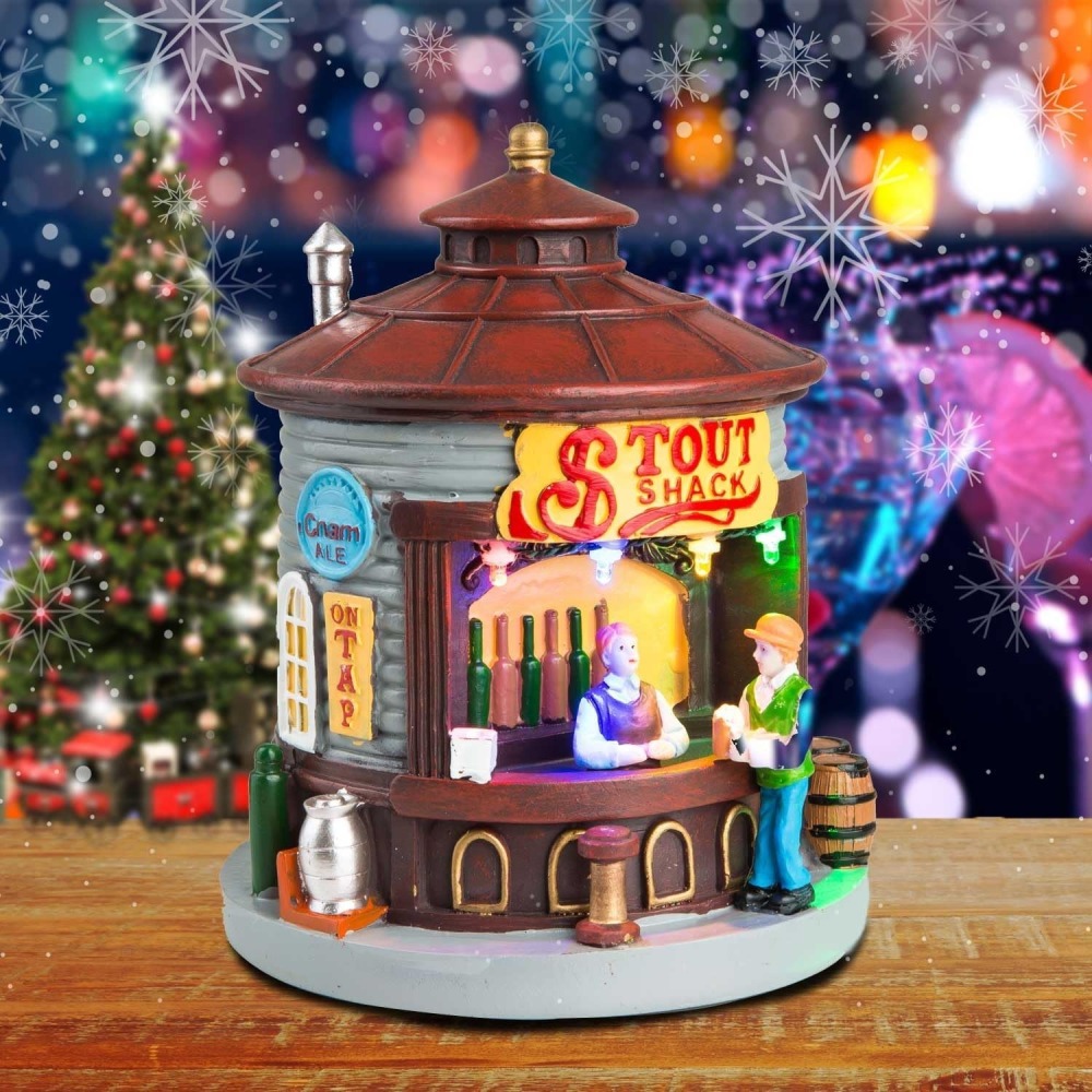 Wholesale innodept12 resin stout shack lit village house with LED lights for Christmas market scene displays.