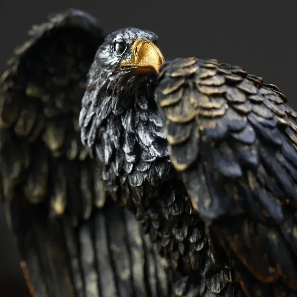 Resin Eagle Statue Decorative Figurines, Home Office Desk Decoration, Symbol of Wealth, Freedom Power, Birthday Gift, Holiday