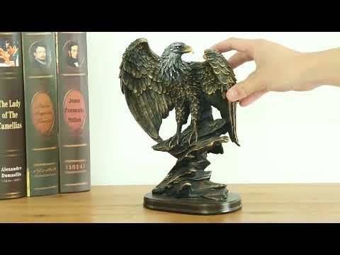 Majestic Eagle Statue Resin Figurine for Home Office Decor