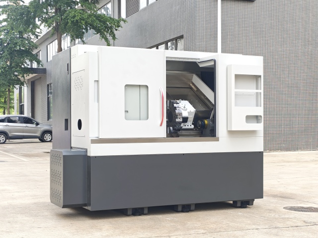 Single Spindle with Tailstock and Servo Turret