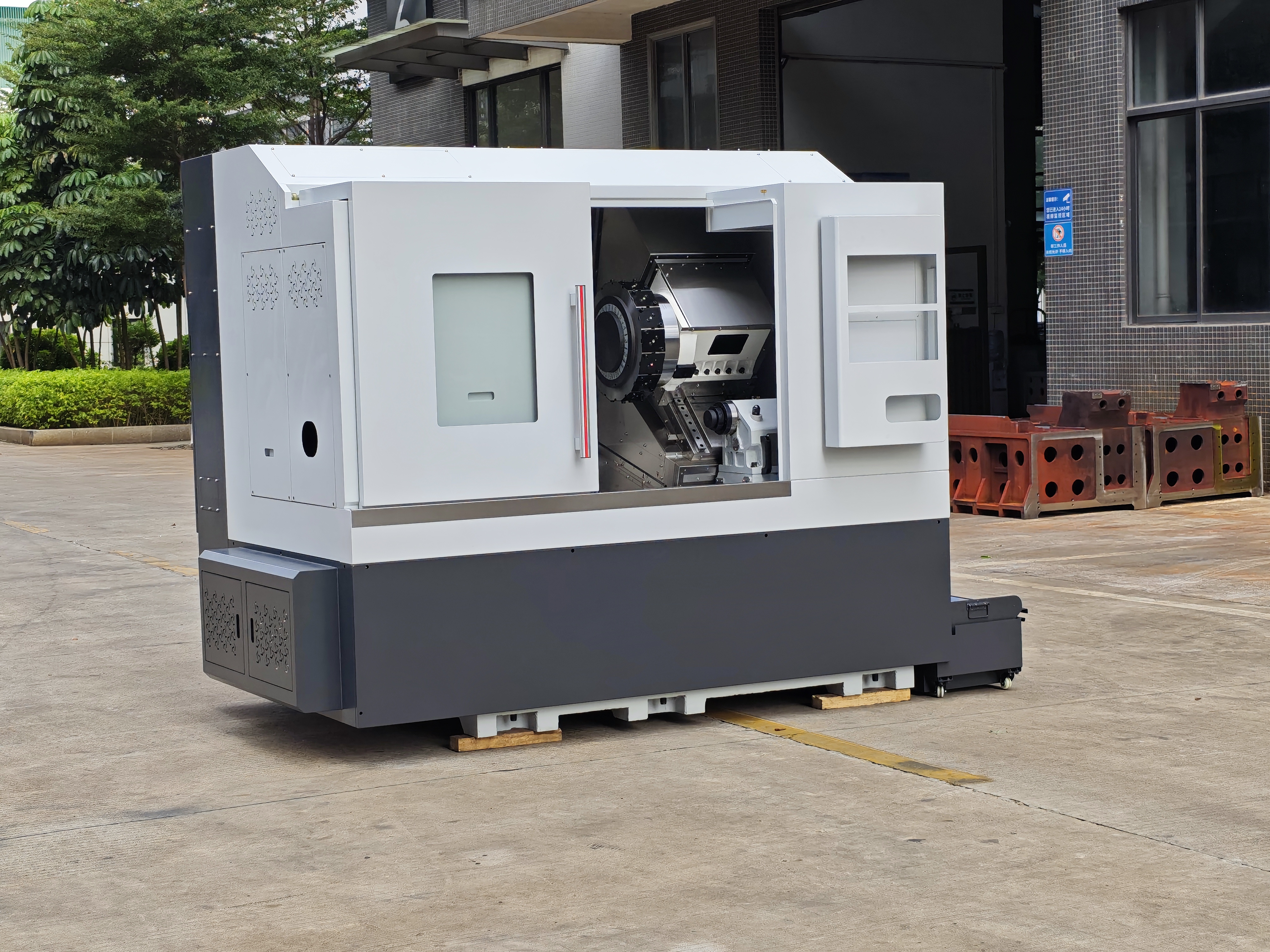Single Spindle with Inteprolated Y-axis and Tailstock