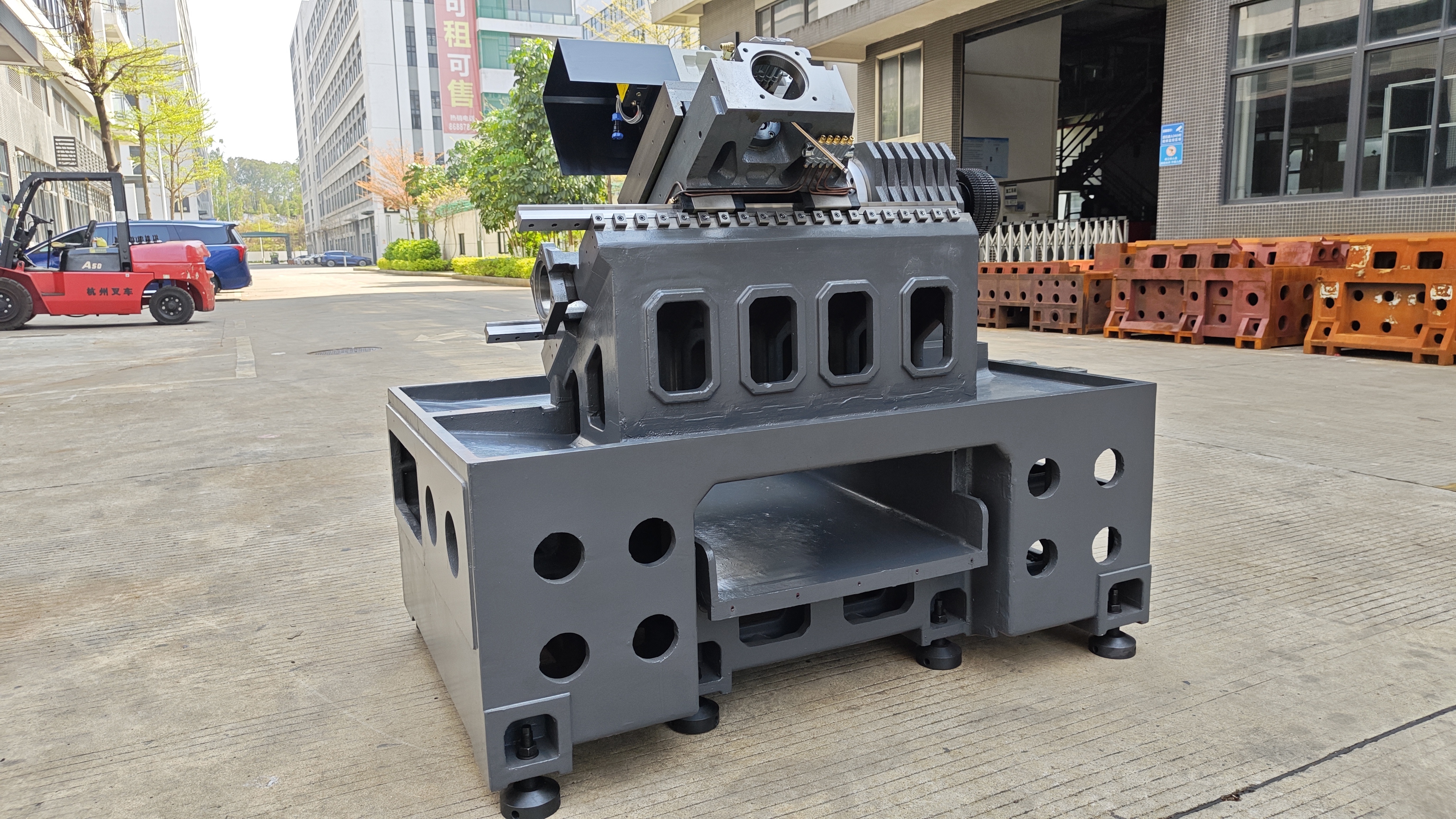 Single Spindle with Servo Turret