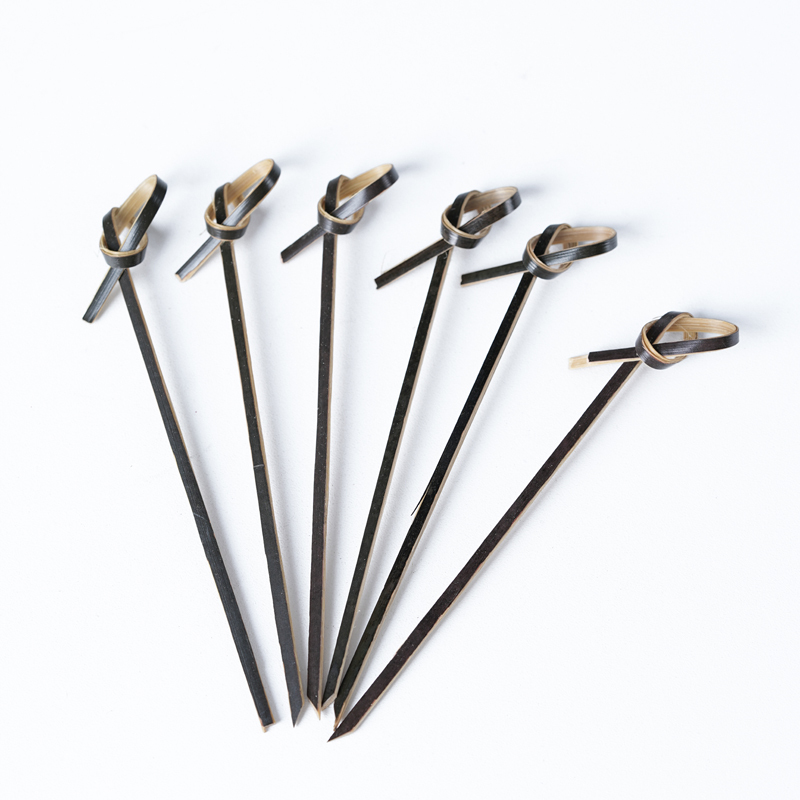 Each Package Can Be Customized With 100 Bamboo Sticks Of Various Sizes And Disposable Fruit Sticks