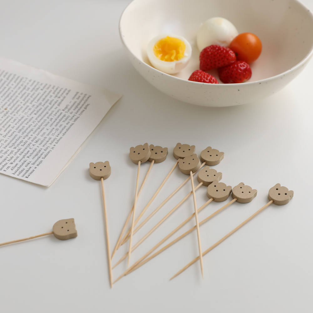 100 Pieces Per Package Creative Cute Small Bear Styling Bamboo Skewer Handmade Dessert Stick Party Supplies