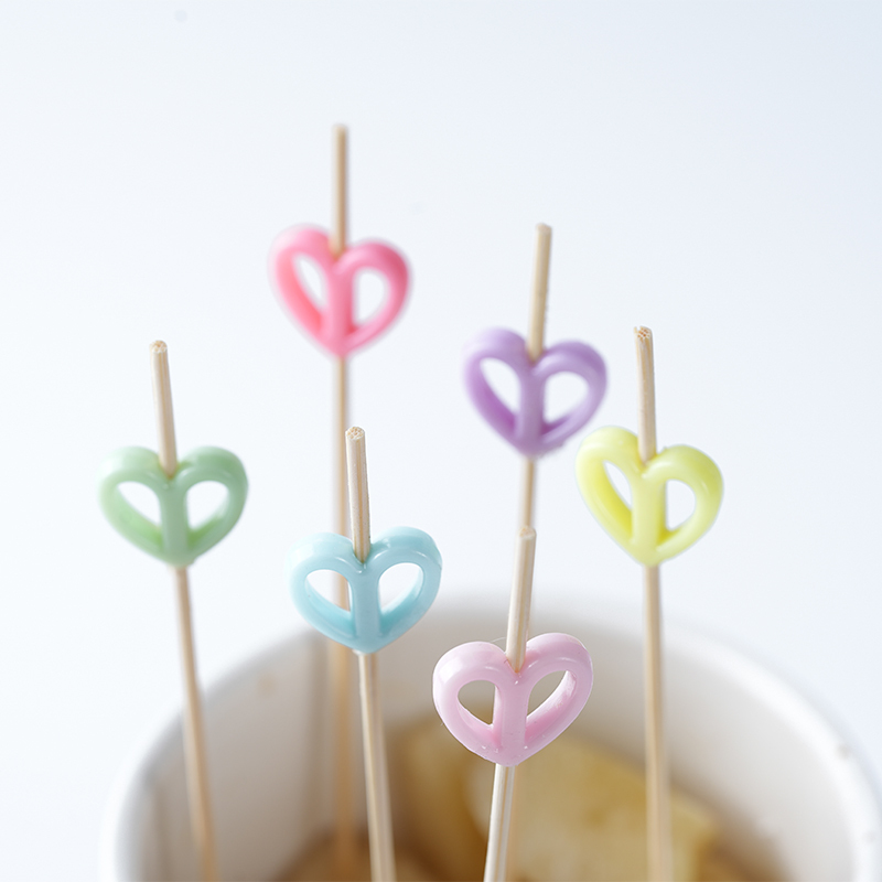 Romantic Hollow Love Bamboo Picks - Perfect for Couple Gatherings Fruit Cubes Cupcake Topping