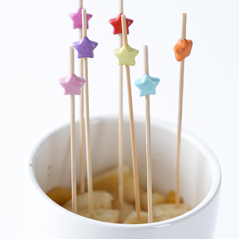 Festive Mixed Star Bamboo Picks - Perfect for Holiday Decor  Fruit Cubes & Cupcake Topping