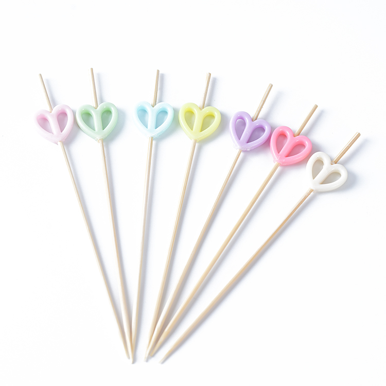 Romantic Hollow Love Bamboo Picks - Perfect for Couple Gatherings Fruit Cubes Cupcake Topping