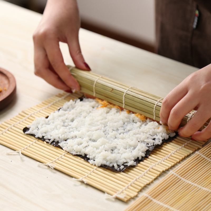 White Green Bamboo Sushi Mat Eco-friendly  Disposable Food Rolls for Kitchen Dining Tables
