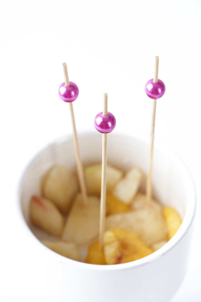 Plastic Pearl-Top Bamboo Picks (Rose-Red) - Non-Splinter Skewers for Drink Garnish Party Decor