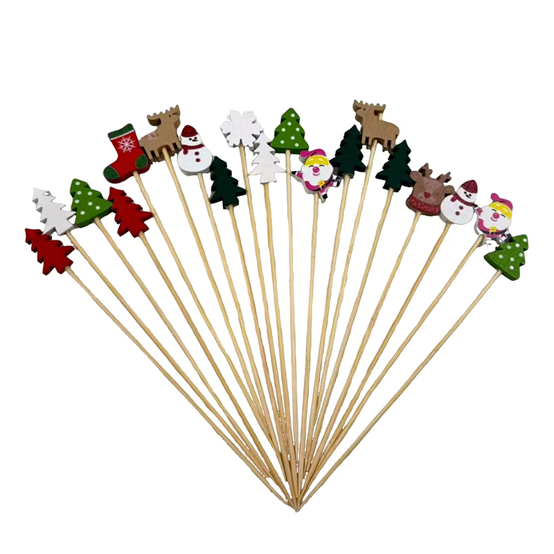 200Pcs Christmas Bell Bamboo Picks For Fruit Desserts Holiday Party Decor