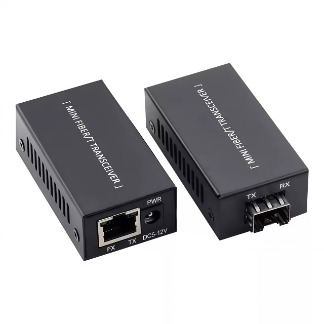 Ultra-compact Media Converter Mini Ethernet to Fiber Optic Converter 10/100/1000Base-Tx to 100/1000Base-FX