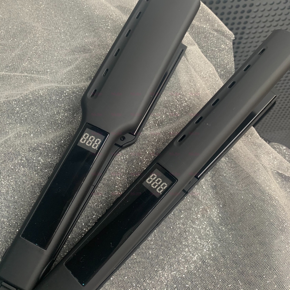 Wholesale Hair Straightener OEM Factory Flatiron Fast Heating Wide Plate Straightener Parts Flat Iron