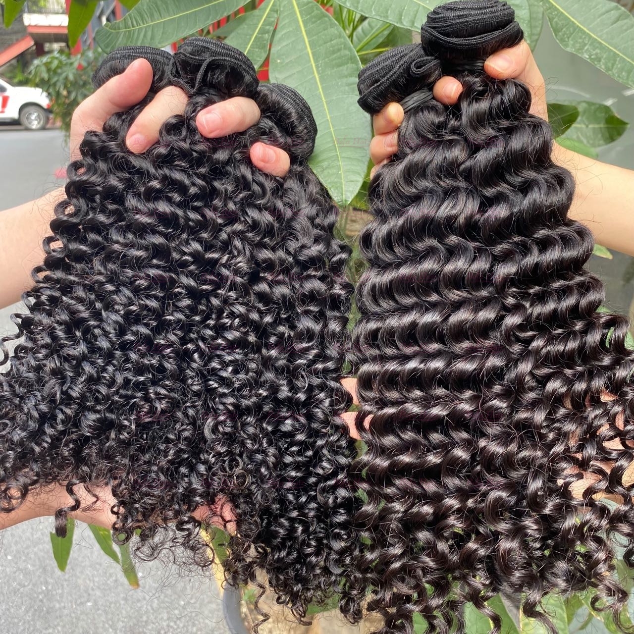 Wholesale Deep Wave 2pcs/3Bundles/4Bundles 12-30 Inches Natural Human Hair Weave