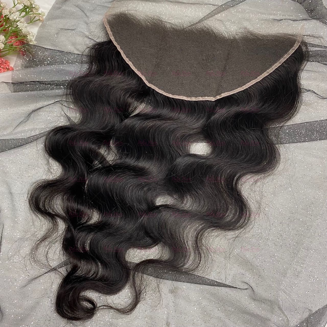 Wholesale Pre-plucked 4 Bundles Brazilian Body Wave Hair With 13x4 Transparent HD Lace Frontal,can do dropshipping