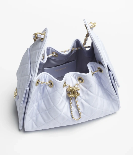 CHANEL 25 small handbag