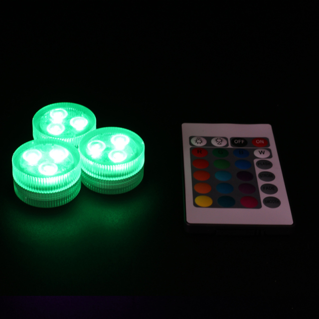 Remote control diving light