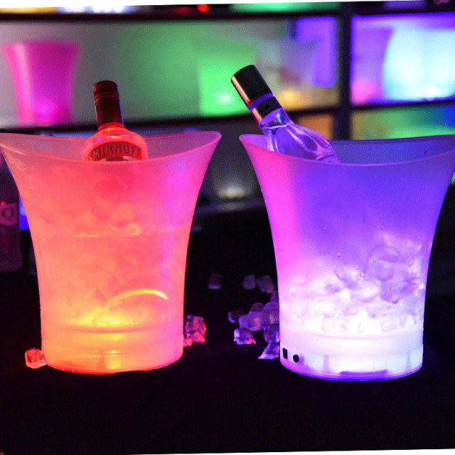 LED Glowing Ice Bucket