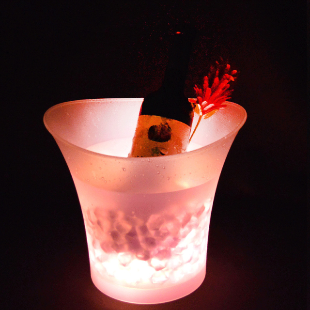 LED Glowing Ice Bucket
