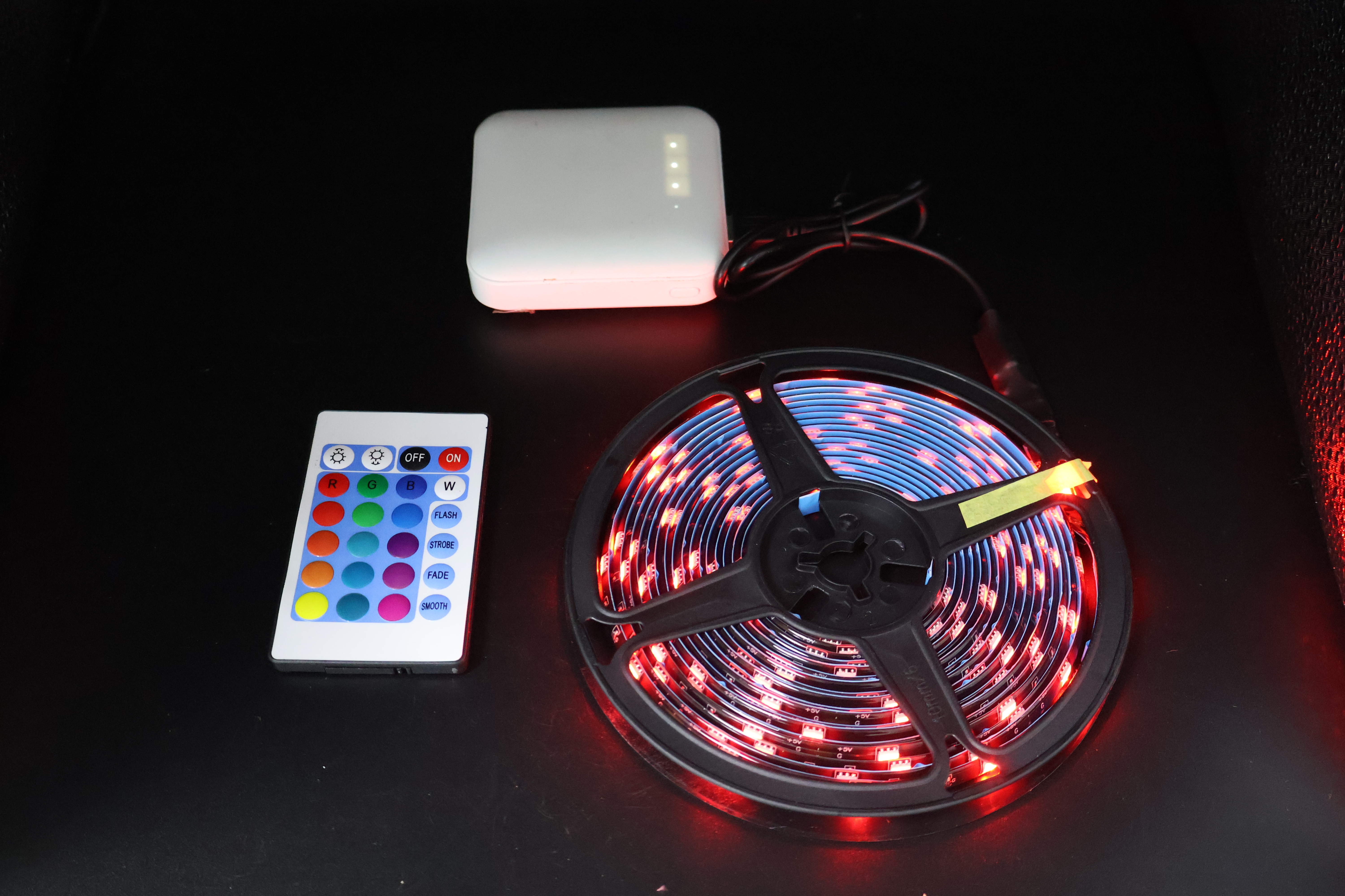 USB Powered RGB LED Strip Light with Bluetooth APP and Remote Control