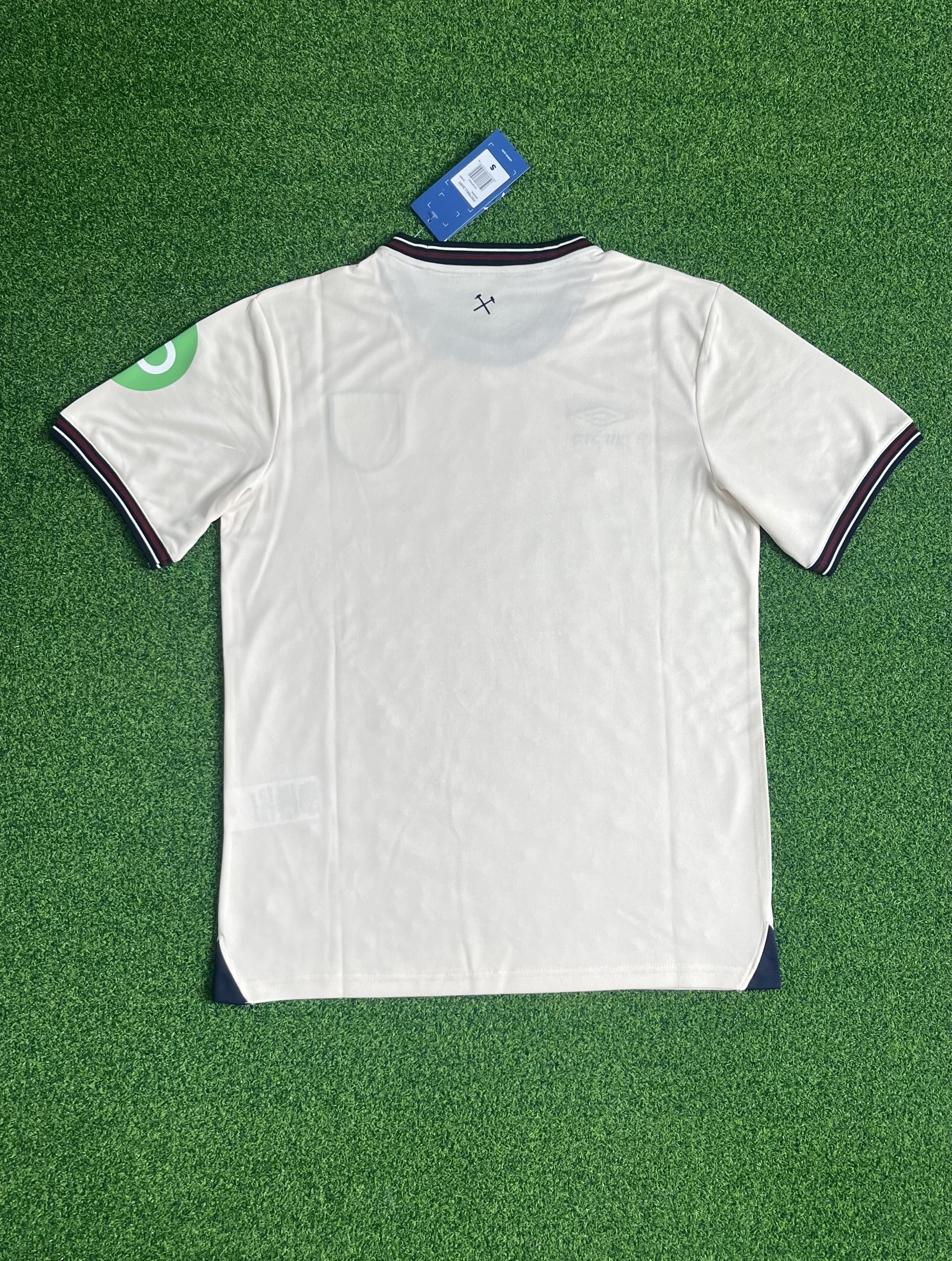2526 West Ham away jersey