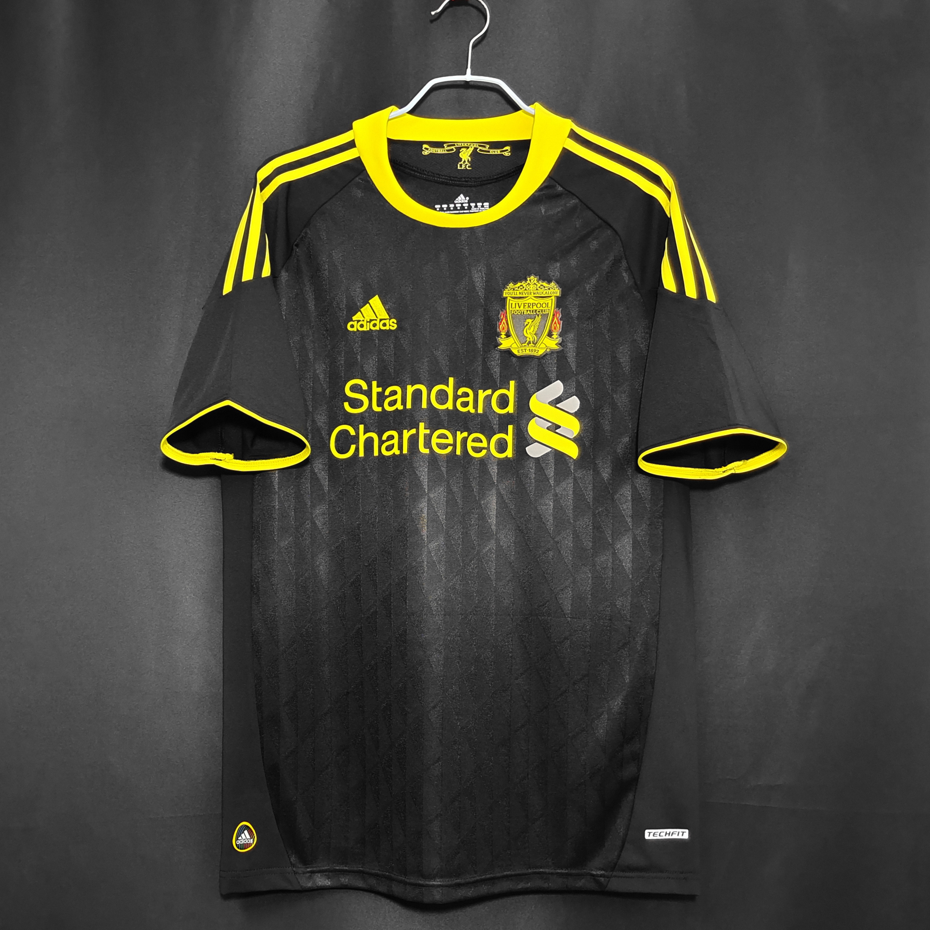 2010/11 Liverpool Second Guest Retro