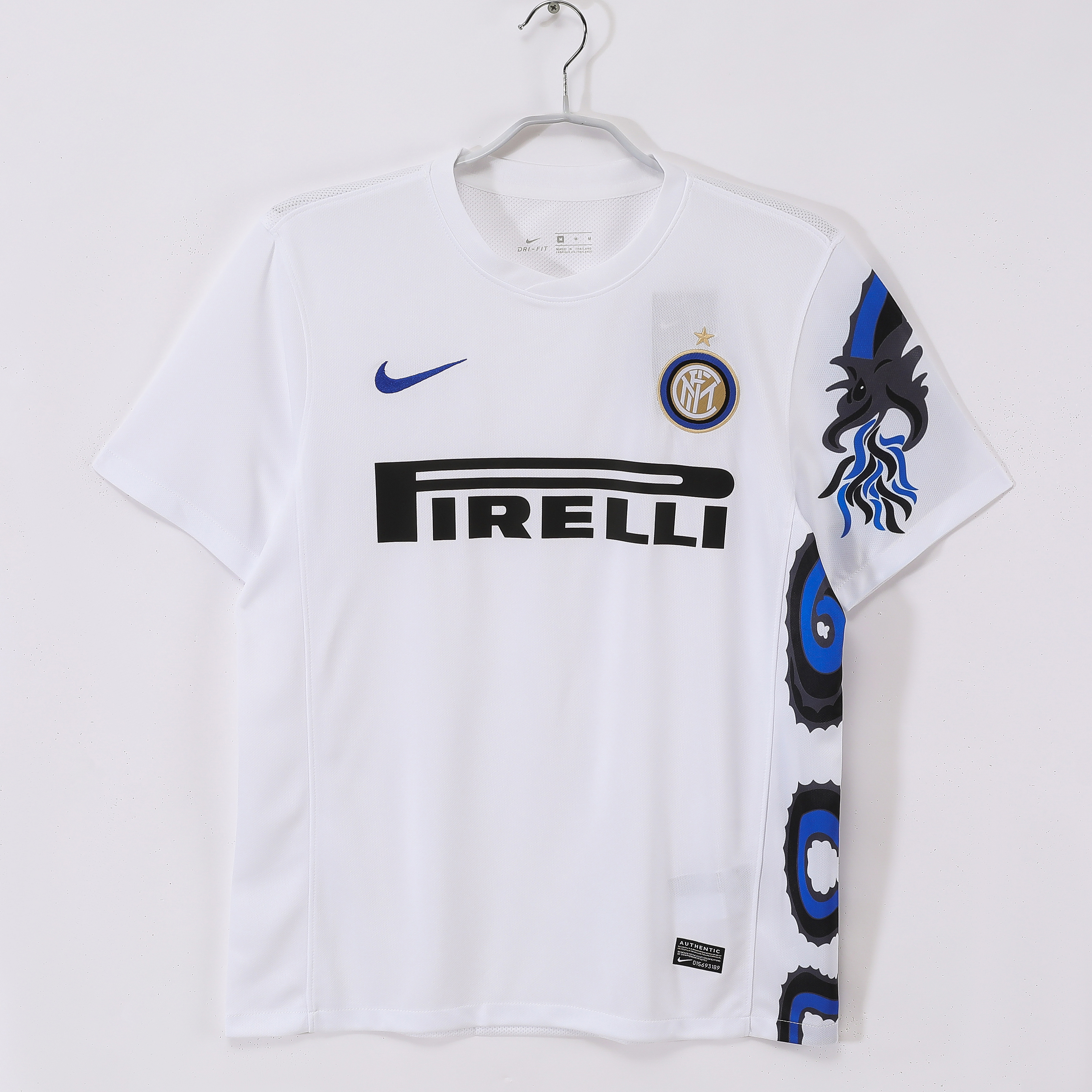 Inter away 2010/11 season