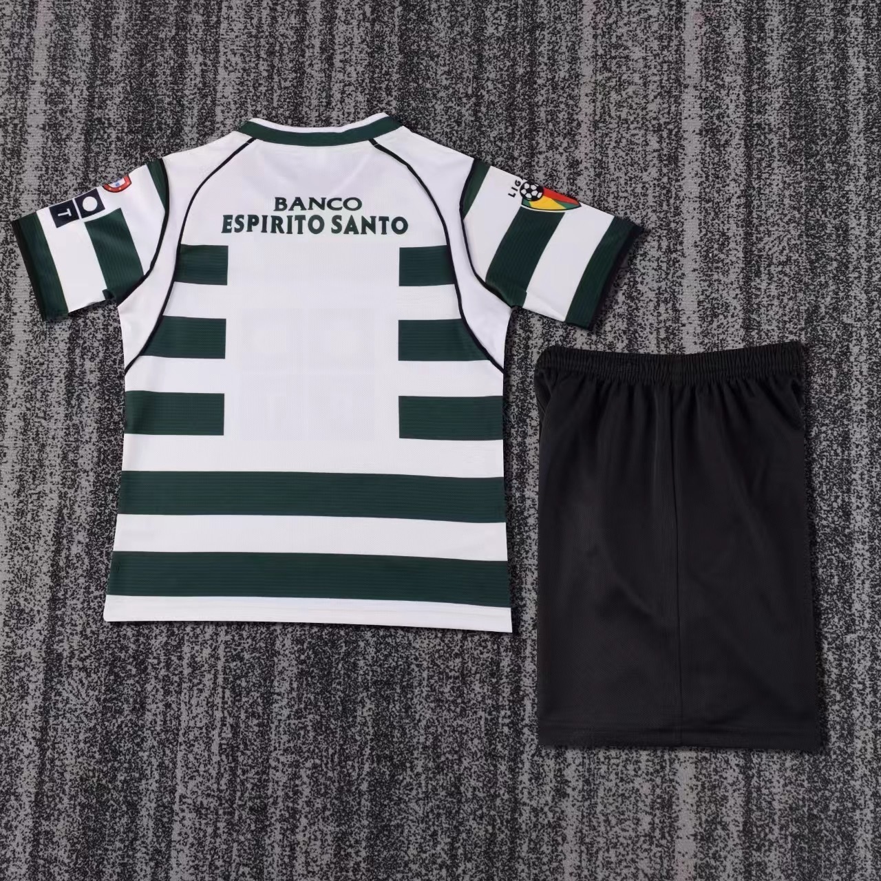 2001-03 Season Lisbon Home Children's Wear
