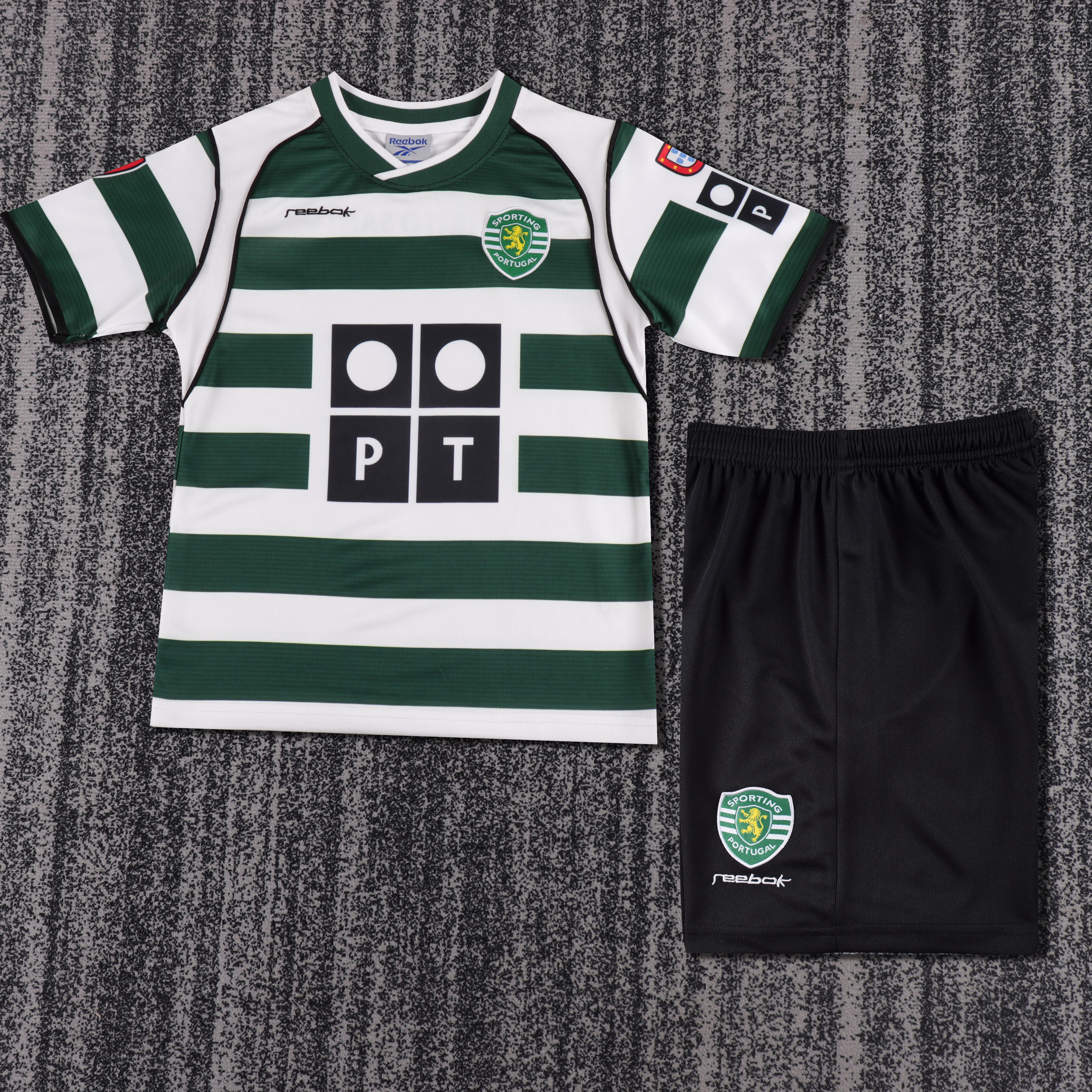 2001-03 Season Lisbon Home Children's Wear
