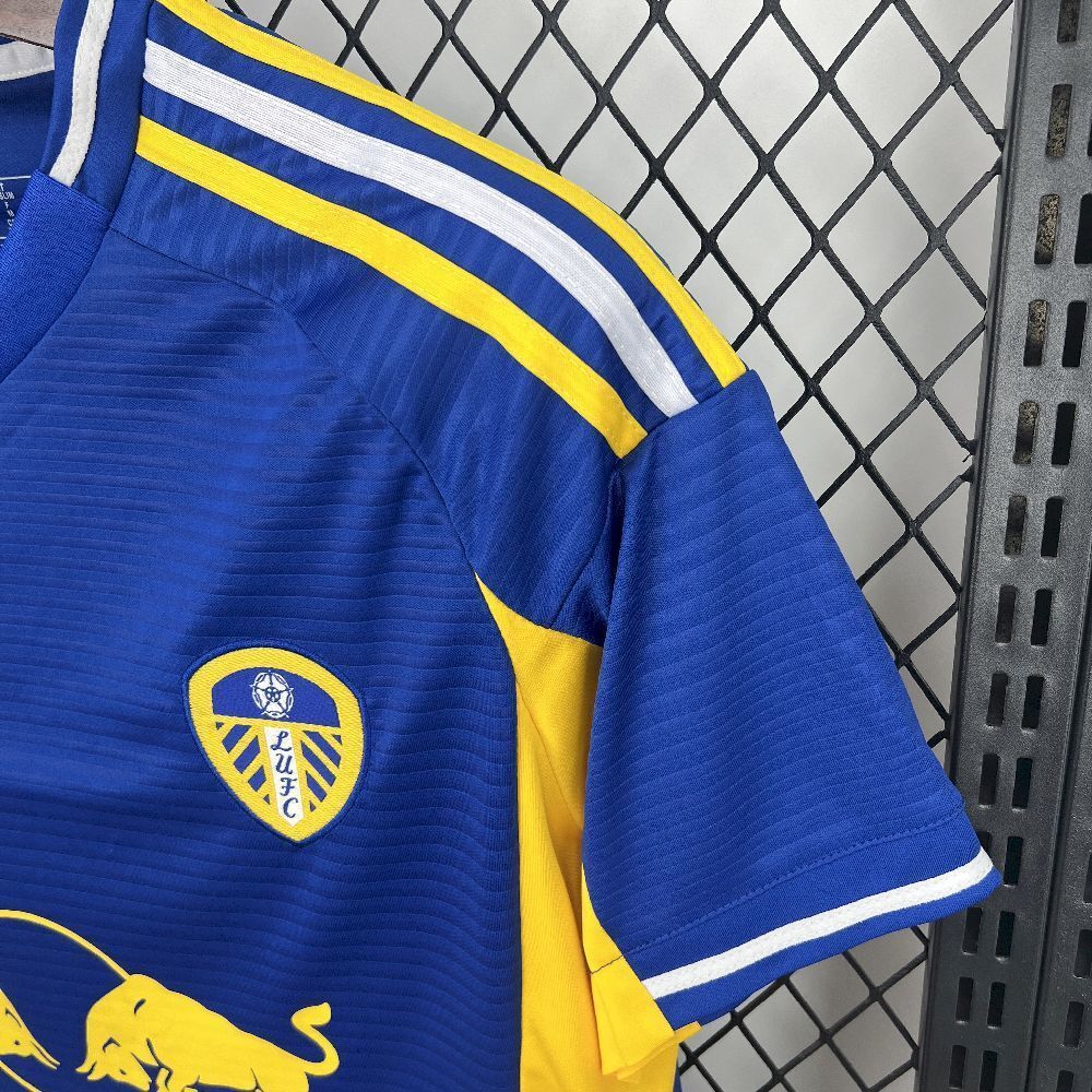 Leeds United F.C. 2025/26 Away Jersey