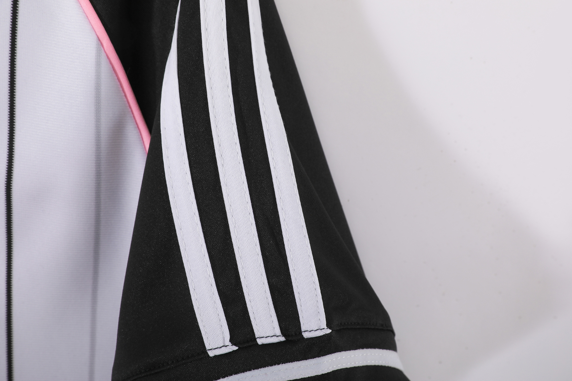 Men’s Juventus 2025/26 US Pack Jersey