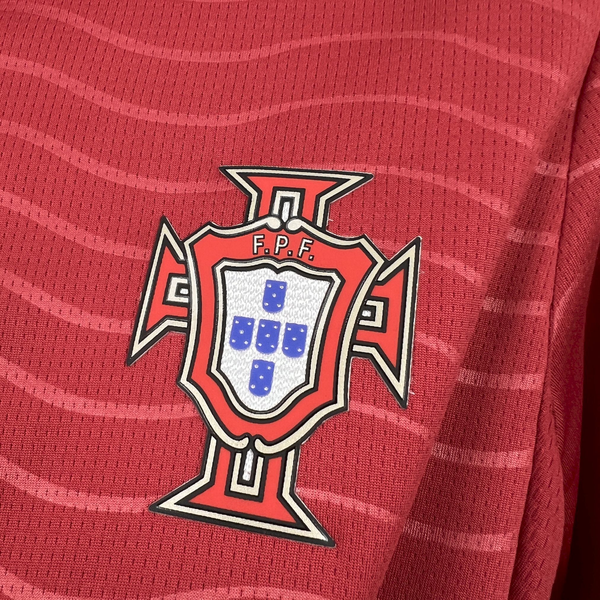 Mens Portugal 2026 World Cup Home Long sleeves Jeresy