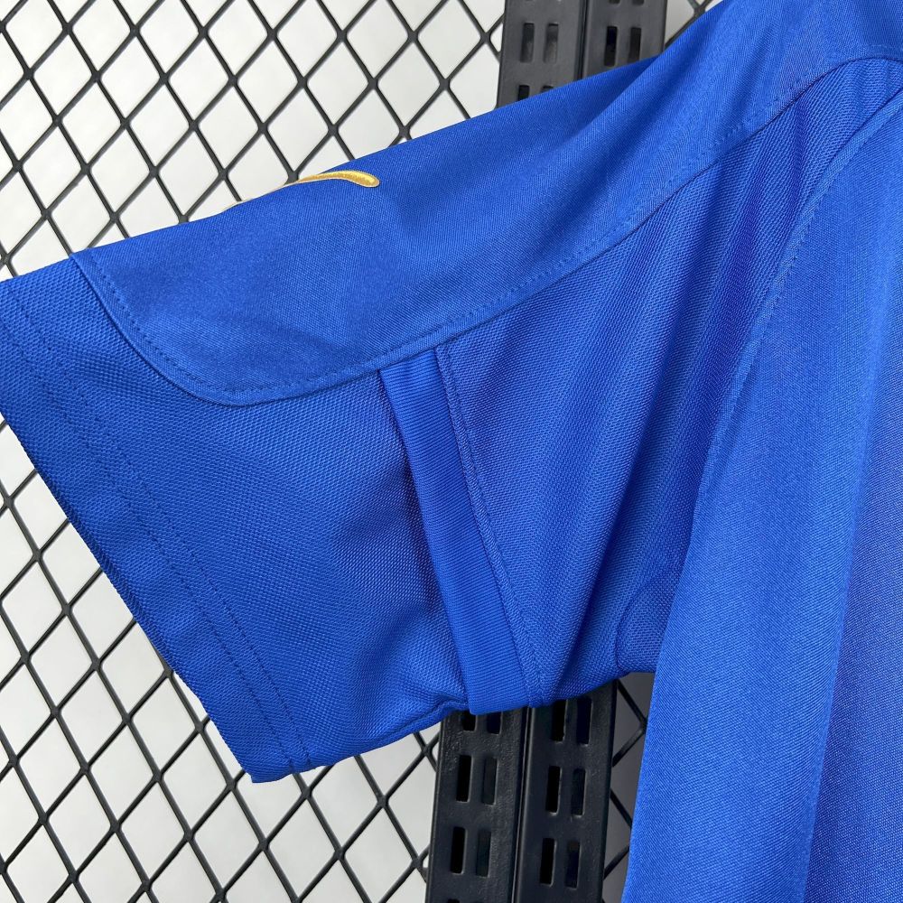 Retro Italy 2004 Home Jersey