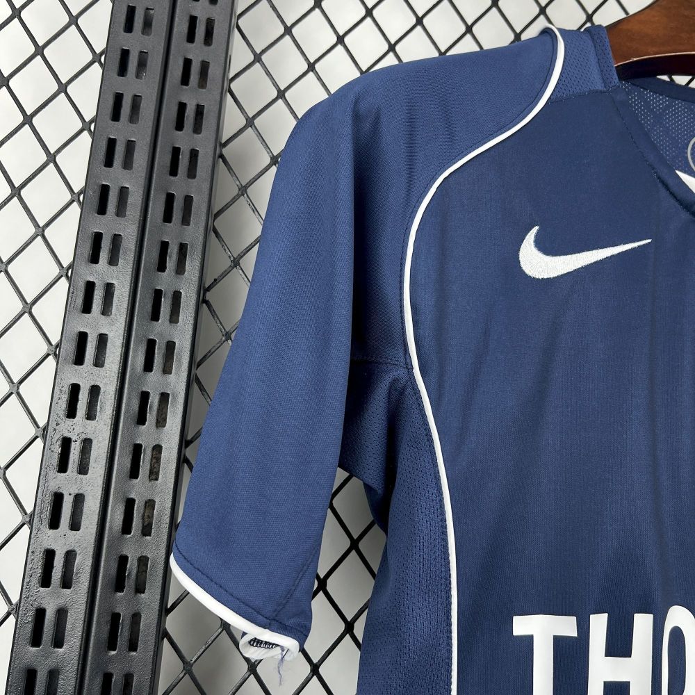 Retro Paris Saint-Germain 2004/05 Home Jersey