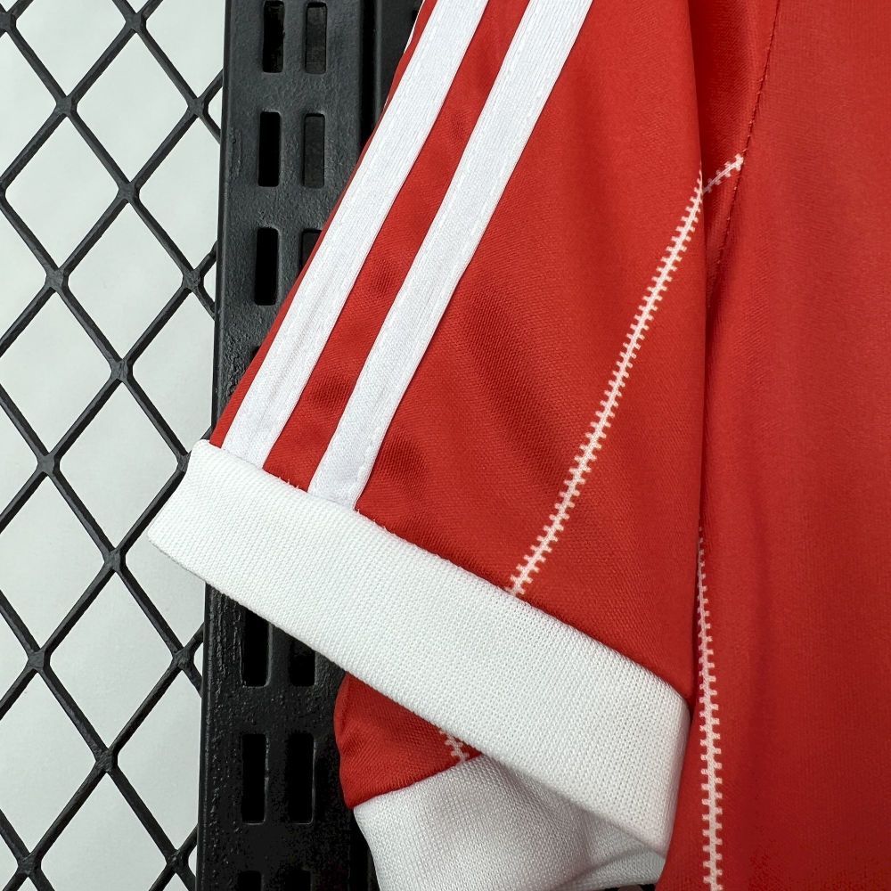 Retro Real Zaragoza 1983/84 Home Jersey