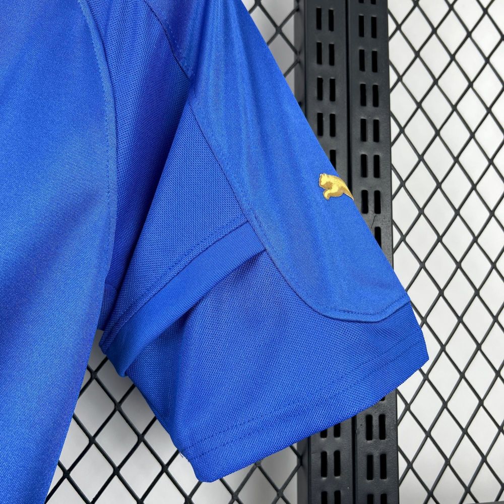 Retro Italy 2004 Home Jersey