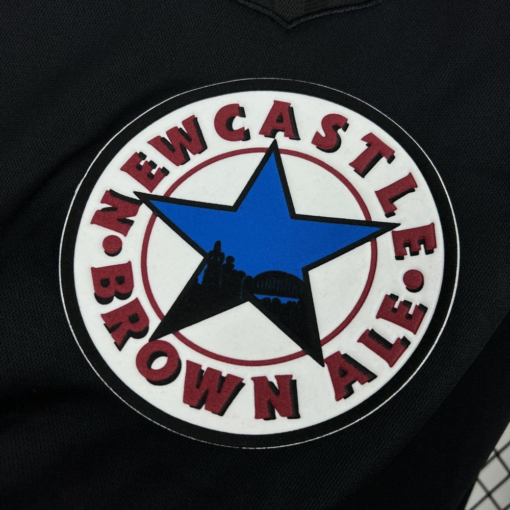 Retro Newcastle United 1995/96 Away Jersey