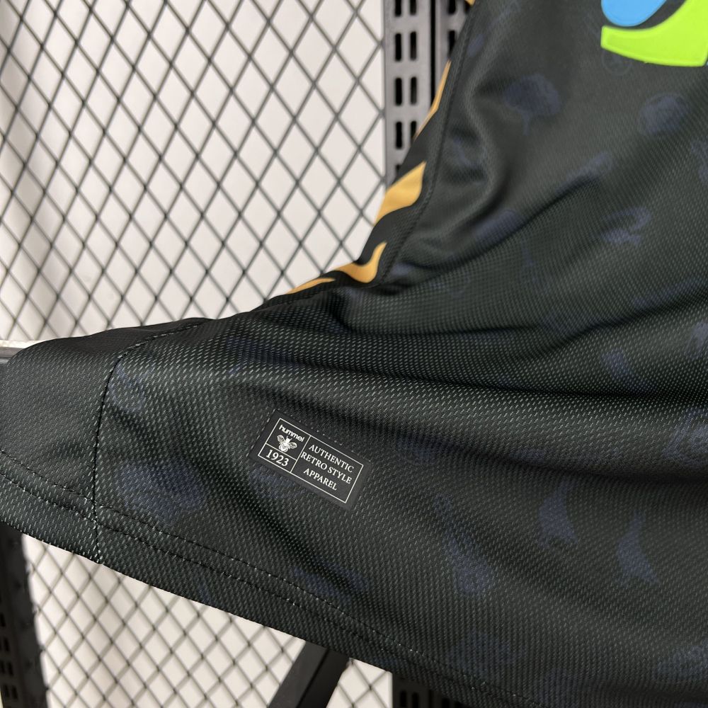 Mens CD Leganes 2025/26 Retro Jersey