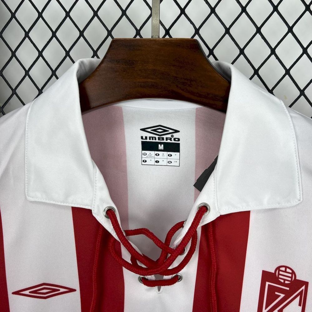 Granada 2005/06 Home Retro Jersey