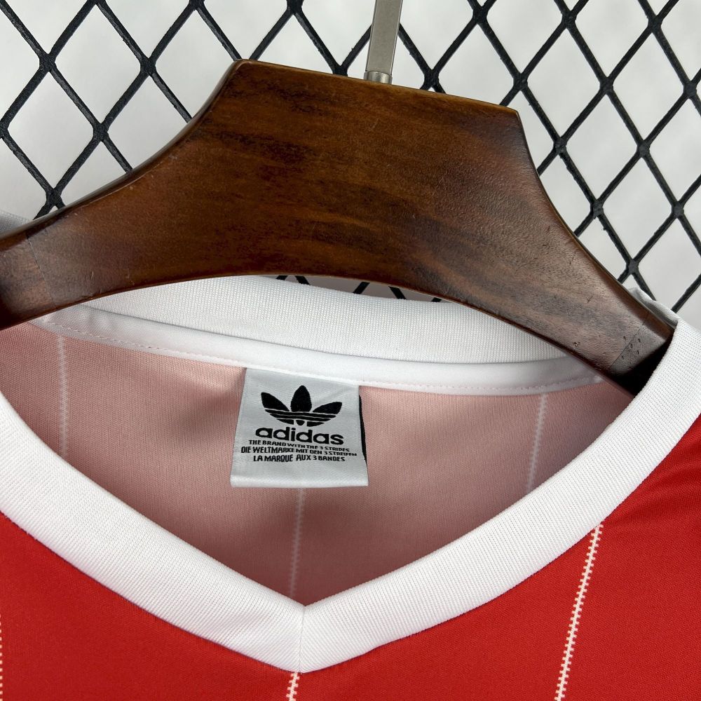 Retro Real Zaragoza 1983/84 Home Jersey