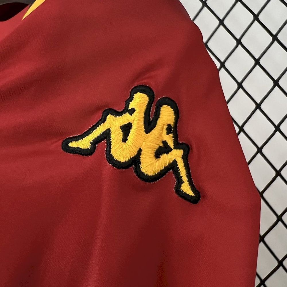 AS Roma 2001/02 Home Retro Jersey