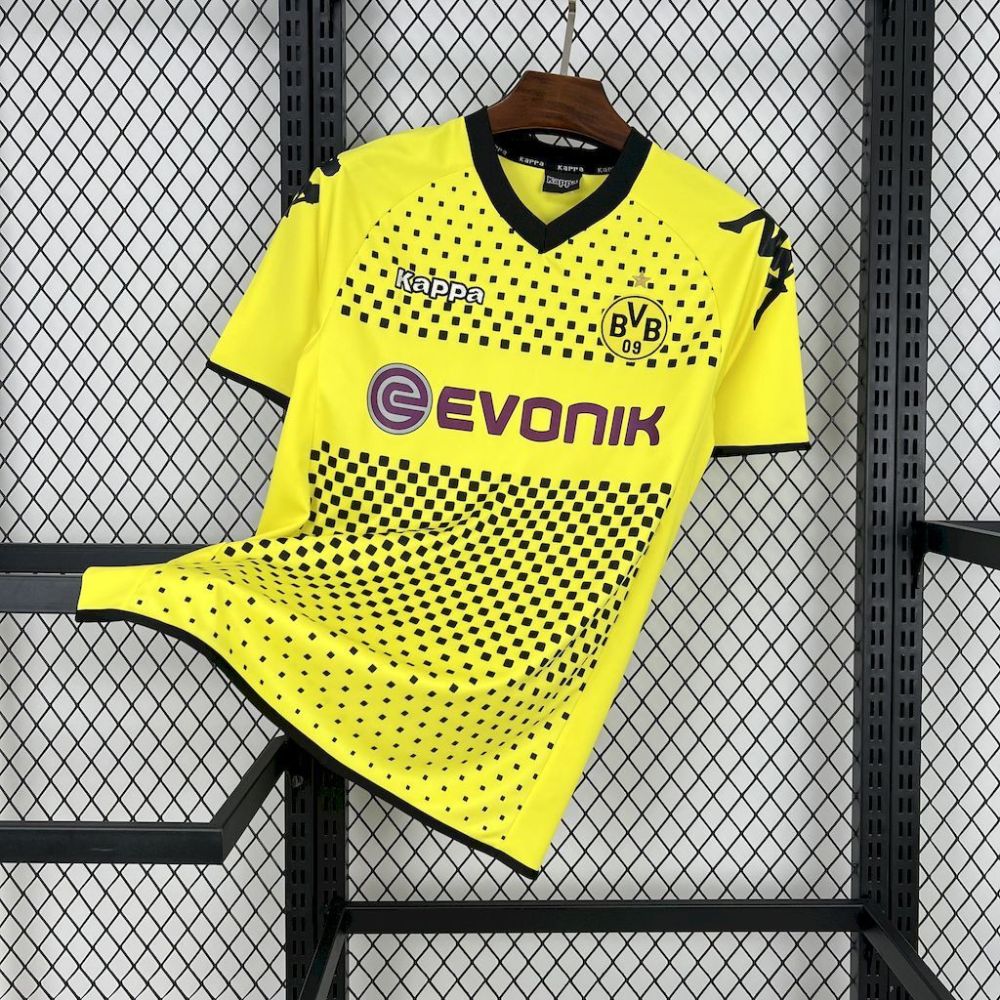 Borussia Dortmund 2011/12 Home Retro Jersey