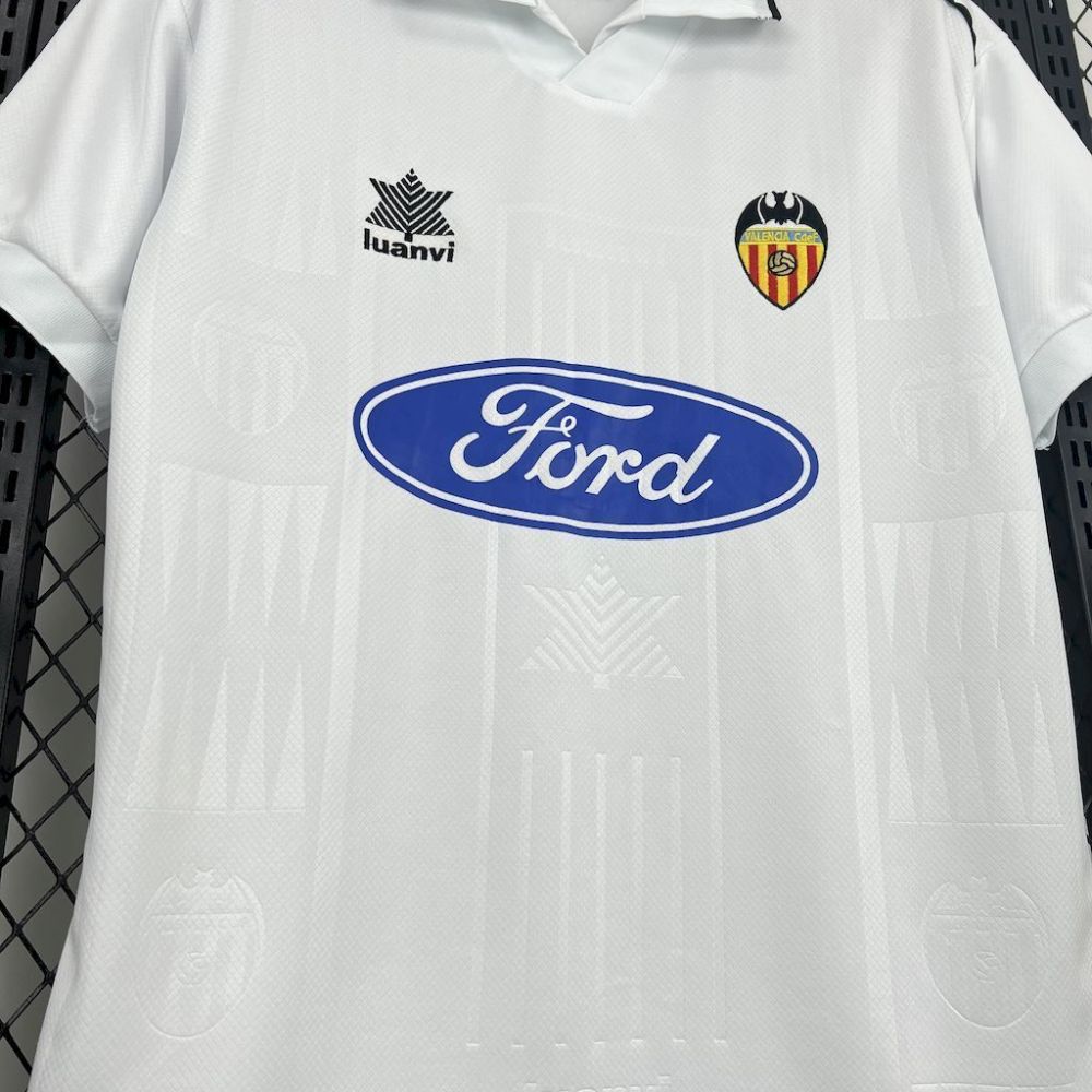 Valencia CF 1996/97 Home Retro Jersey